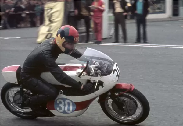 Cliff Mylchreest (Yamaha) 1973 Junior Manx Grand Prix