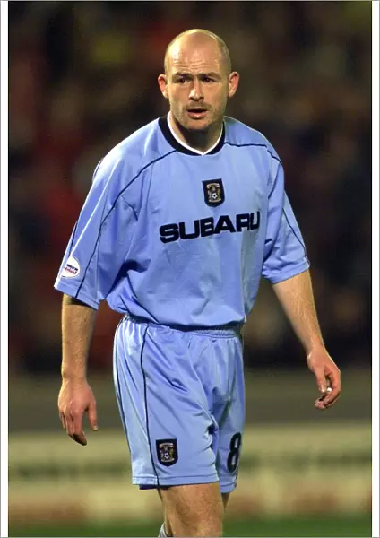 Lee Carsley vs Barnsley: Intense Action in Coventry City's Division One Clash (25-09-2001)