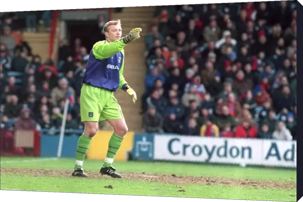 Focused Magnus Hedman: Coventry City vs Crystal Palace, FA Carling Premiership (February 28, 1998)