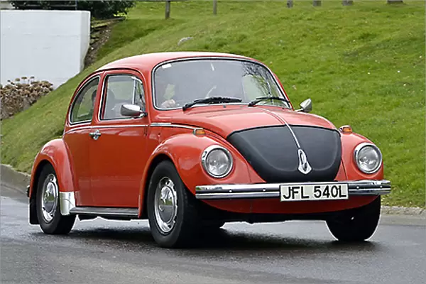 VW Volkswagen Beetle Classic Beetle 1600, 1972, Orange, & black