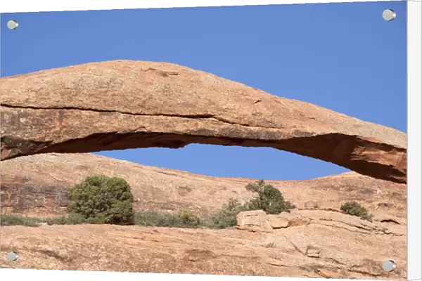 Close-up of the middle section of Landscape Arch in Arches National Park, Utah