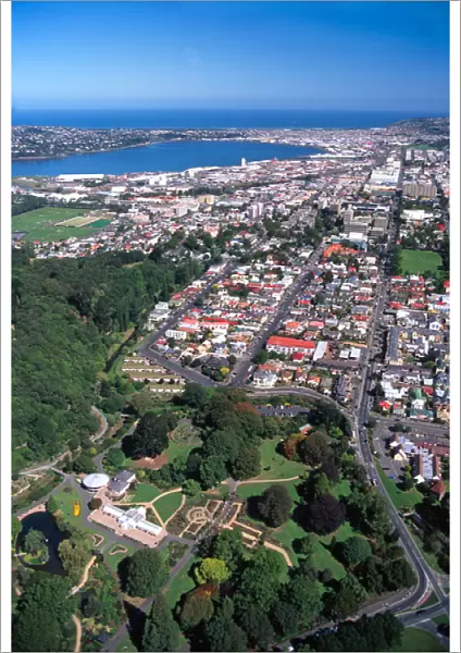 Botanic Gardens and Dunedin - aerial