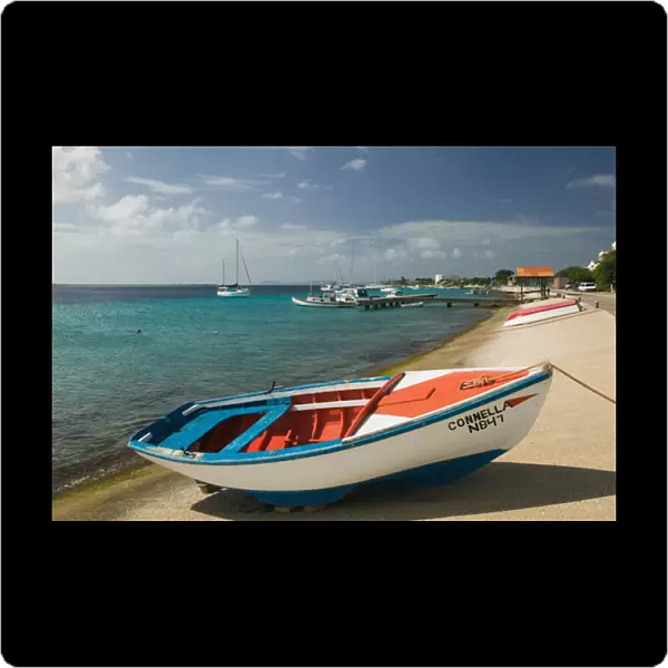 ABC Islands - BONAIRE - Kralendijk: Rowboat & Waterfront