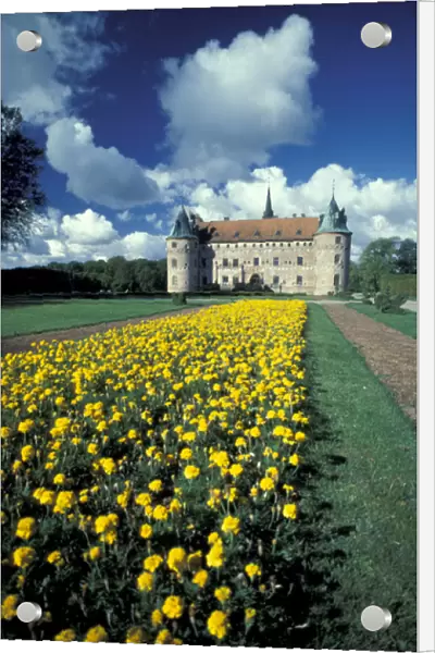 Europe, Denmark, Fyn. Egeskov Castle