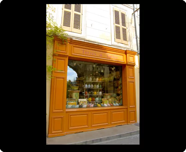 03. France, Arles, Provence, storefront showing pottery (Editorial Usage Only)