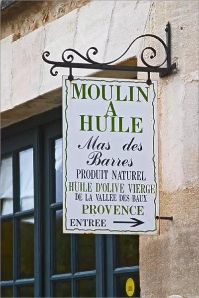 Sign to the olive oil shop. Moulin Mas des Barres olive mill, Maussanes les Alpilles