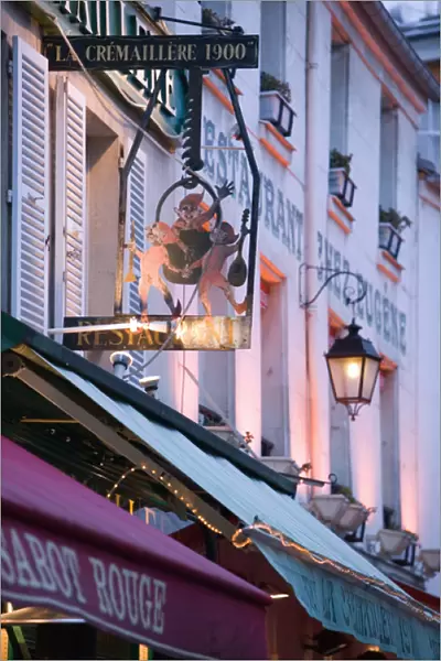 FRANCE-PARIS-Montmartre: Place du Tertre, La Cremaillere 1900 Cafe Sign