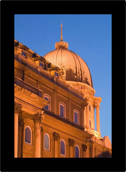HUNGARY-Budapest: Buda  /  Castle Hill- Dome of Ludwig Museum  /  Evening
