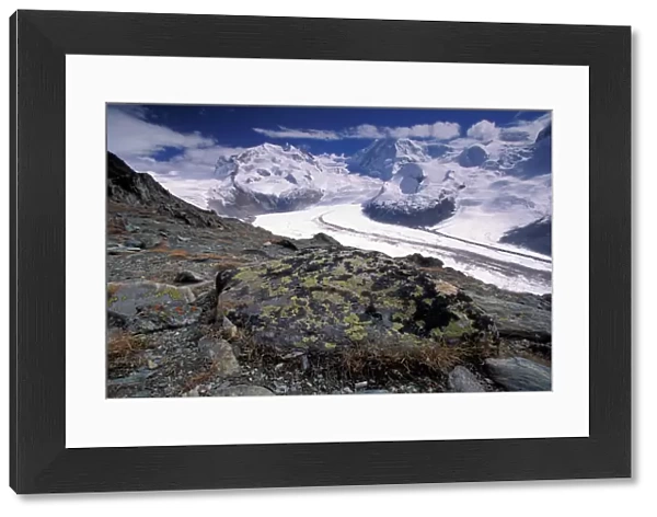 EU, Switzerland, Matterhorn Region, Zermatt Monte Rosa and Liskamm Peak