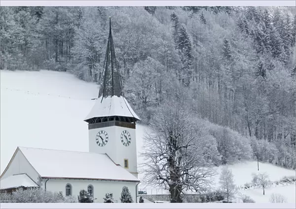 SWITZERLAND-Bern-BOLTIGEN: Town Church  /  Winter