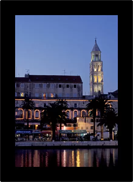 Europe, Croatia, Dalmatia, Split. Riva at twilight