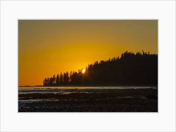 Canada, Pacific Rim National Park Reserve; West Coast Trail, Sunset, from Darling