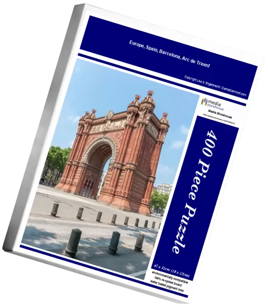 Europe, Spain, Barcelona, Arc de Triomf