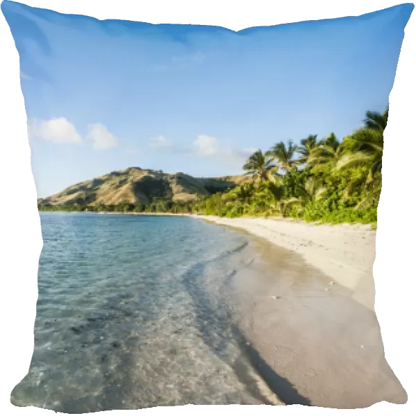 White sandy beach, Oarsman Bay, Yasawas, Fiji, South Pacific