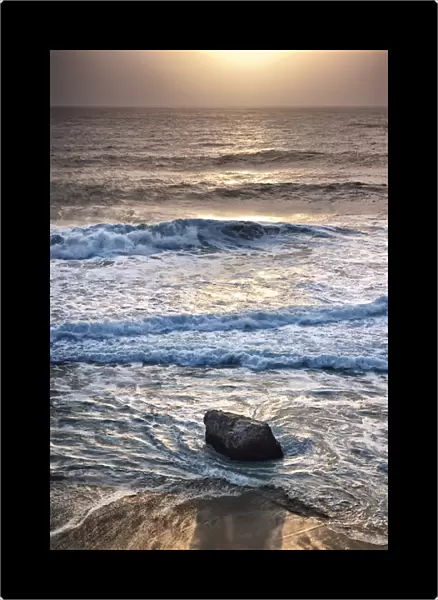 USA, California, Big Sur, Sunset at Garrapata State Beach