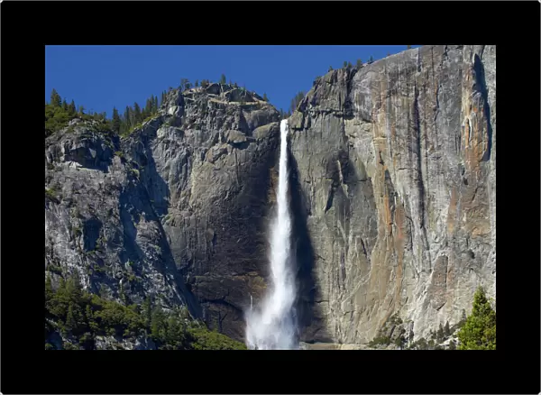 Yosemite Falls, Yosemite Valley, Yosemite National Park, California, USA