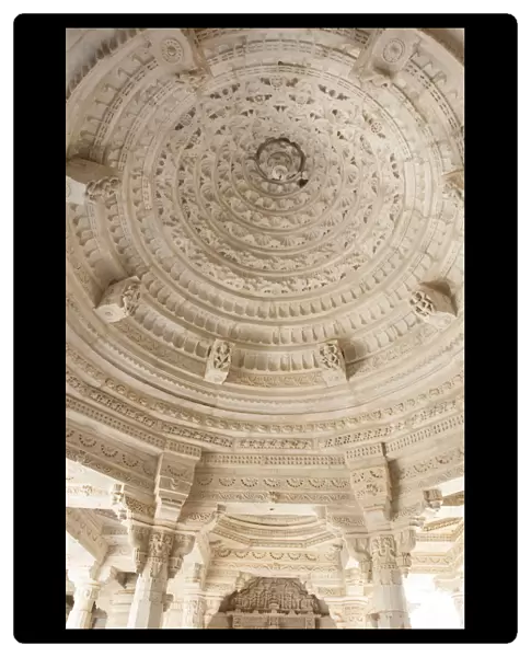 Ornate interior dome decoration, Jain Temple, Ranakpur, Rajasthan, India