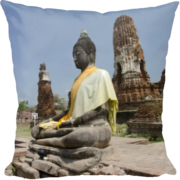 Thailand, Ayutthaya. Wat Mahathat (aka Wat Maha That) was the historic royal monastery