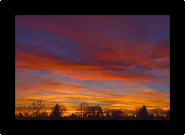 Sky at sunset. Credit as: Mike Grandmaison  /  Jaynes Gallery  /  DanitaDelimont