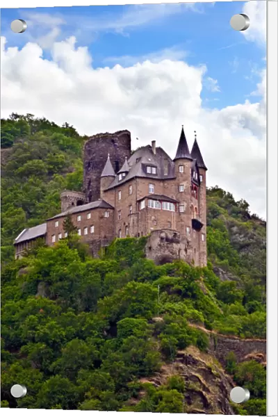 Germany, Sankt Goarshausen, Sankt Goarshausen Castle on the Rhine River, Katz castle