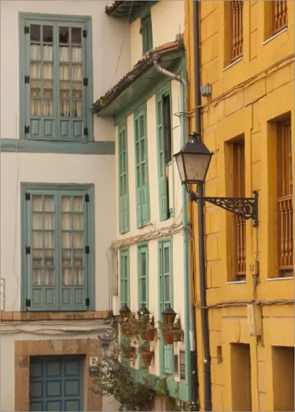 Spain, Asturias Region, Asturias Province, Oviedo, town architecture
