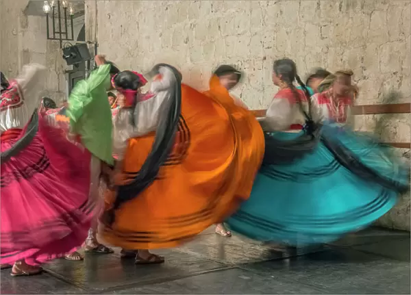 Mexico, Oaxaca, Mexican Folk Dance