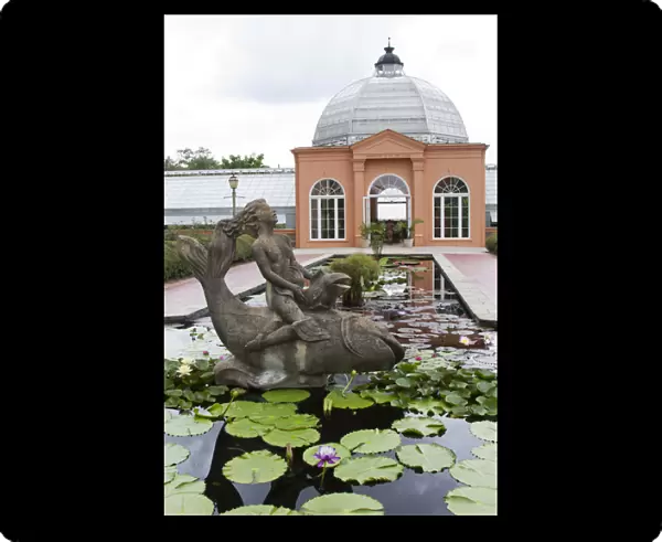 LA, New Orleans, New Orleans Botanical Garden, The Conservatory of the Two Sisters with lily pond