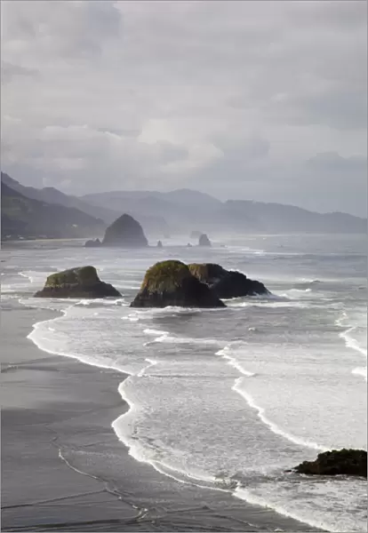 OR, Oregon Coast, Ecola State Park, Crescent Beach, Cannon Beach and Haystack Rock