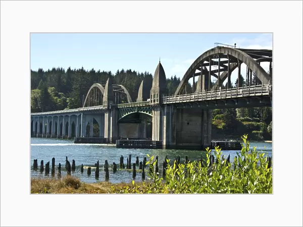 Siuslaw River Bridge, Old Town, Florence, Oregon, USA