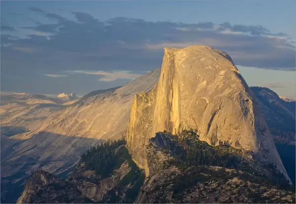 Half Dome from Glacier Point, Yosemite National Park, California, USA