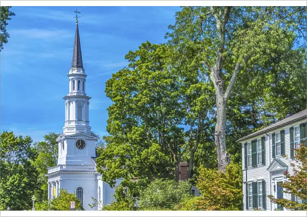 First Parish Church, Harrington House, Lexington Battle Green, Massachusetts