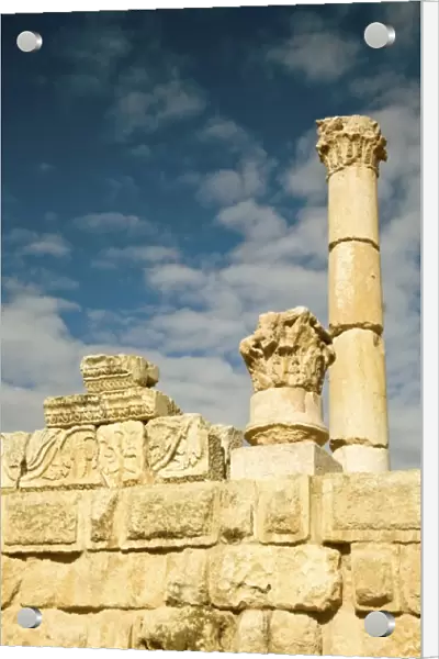 Jordan, Jerash. Architectural decorative elements of granite atop outer wall of Hippodrome arena