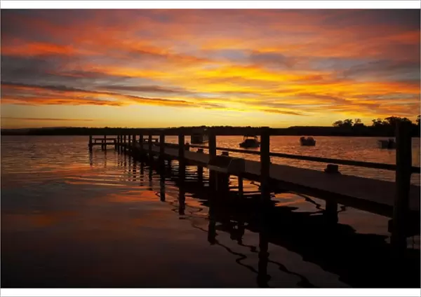 Australia, New South Wales, Shoalhaven, Sunset over Jetty, St Georges Basin