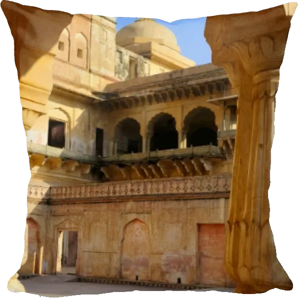 Asia, India, Rajasthan, Amber (Amer). The Baradari in the Amber Palace courtyard