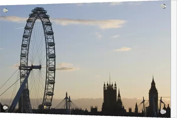 Europe, ENGLAND, London: Houses of Parliament and London Eye  /  Sunset Silhouette