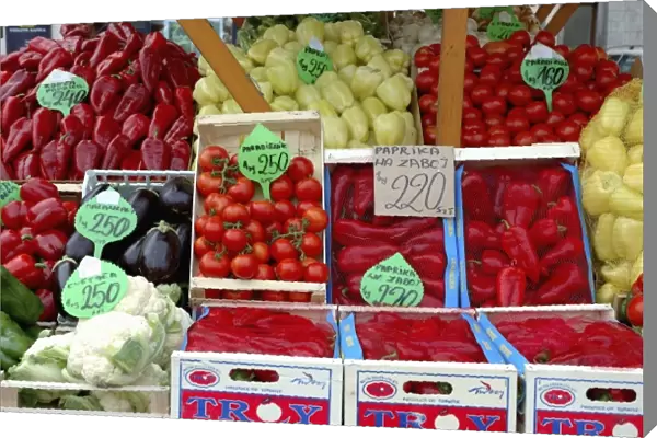 Slovenia, Ljubljana, fruit and vegetable market