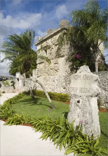 USA, Florida, Miami Area (Homestead): Coral Castle, Unusual Home of Latvian immigrant