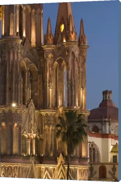 Evening view of San Miguel de Allende, State of Guanajuato, Mexico