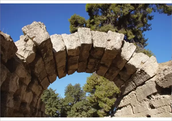 Greek Art. Sanctuary of Olympia. Entrance to Olympic stadium. Stone arch. III B. C