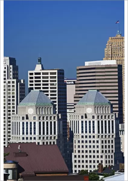 Proctor & Gamble world headquarters and skyline of Cincinnati, Ohio