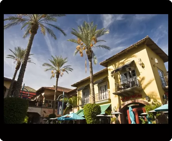 USA, California, Palm Springs. Mercado Plaza