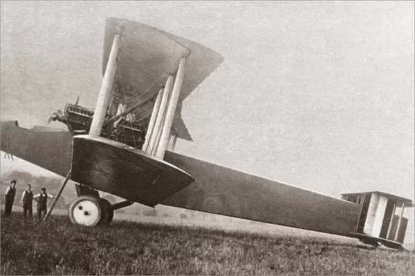 The Handley-Page Type O biplane bomber used by the British during World War I. Photograph, c1916