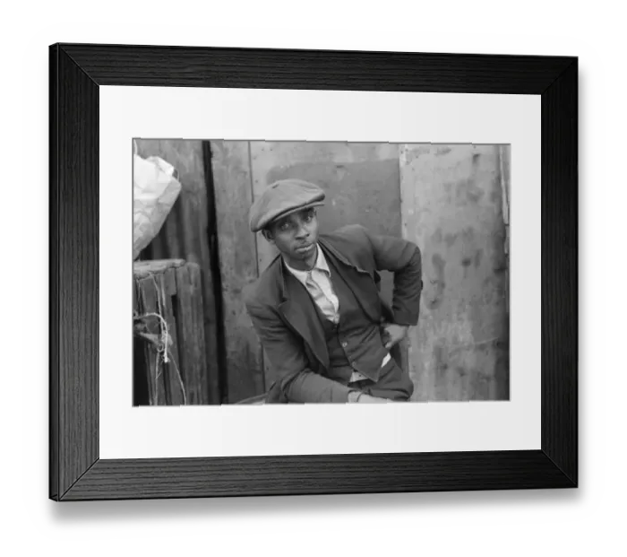 Framed Print : Black and white photograph print of a man in Chicago, 1941 Framed Print : Black and white photograph print of a man in Chicago, 1941