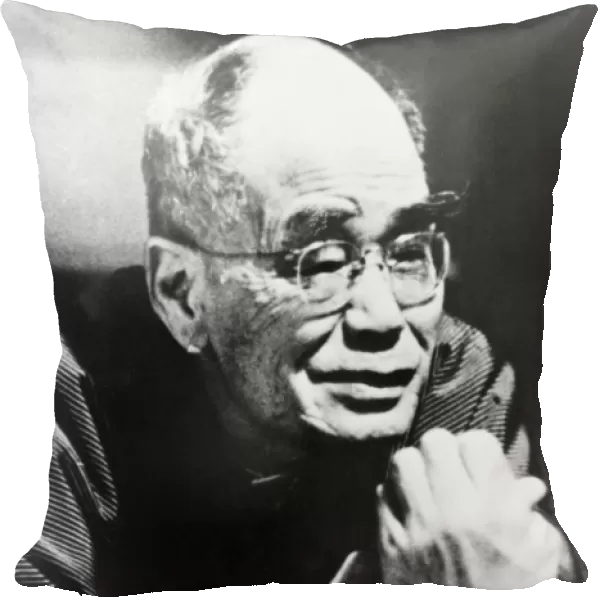 DAISETSU TEITARO SUZUKI (1870-1966). Japanese author and essayist. Photograph, 1960