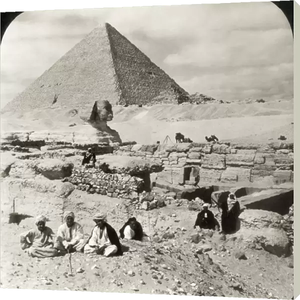 EGYPT: GREAT SPHINX, 1908. The Great Sphinx and pyramid at Giza: stereograph, 1908