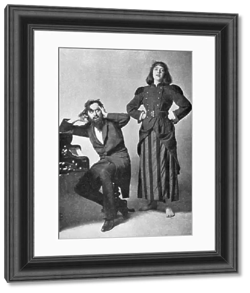 Sir Herbert Beerbohm Tree as Svengali and Dorothea Baird as Trilby O Ferrall in the 1895 London production of George Du Mauriers Trilby