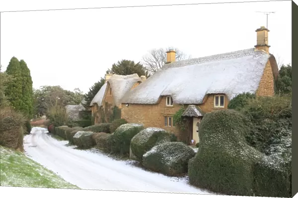 Great Tew. The first snow of the winter at the cotswold village of Great