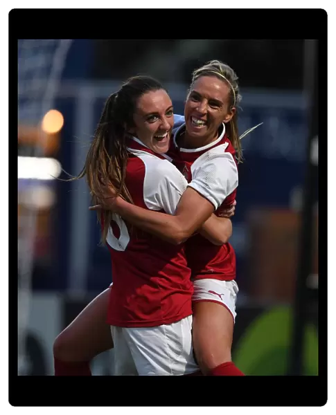 Arsenal Women: Jordan Nobbs and Lisa Evans Celebrate Goal Against Everton Ladies (Pre-Season Friendly 2017-18)
