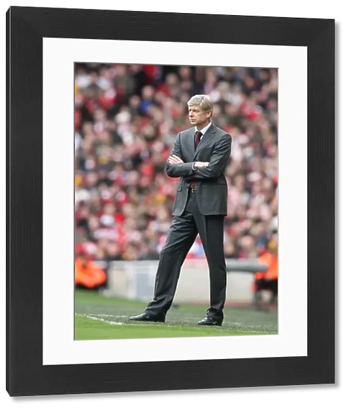Arsene Wenger at the Helm: 0-0 Stalemate Against Fulham, Arsenal Football Club, 2009
