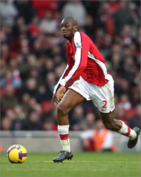 Abou Diaby: The Unyielding Warrior in Arsenal's 0-0 Battle against Fulham, Barclays Premier League, Emirates Stadium (February 28, 2009)